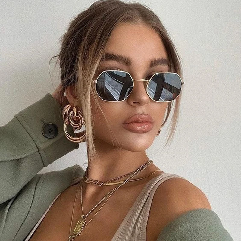 

OLOPKY Fashion Small Frame Square Sunglasses Women Brand Designer Metal Mirror Sun Glasses Women Ocean Lens Oculos De Sol Mujer