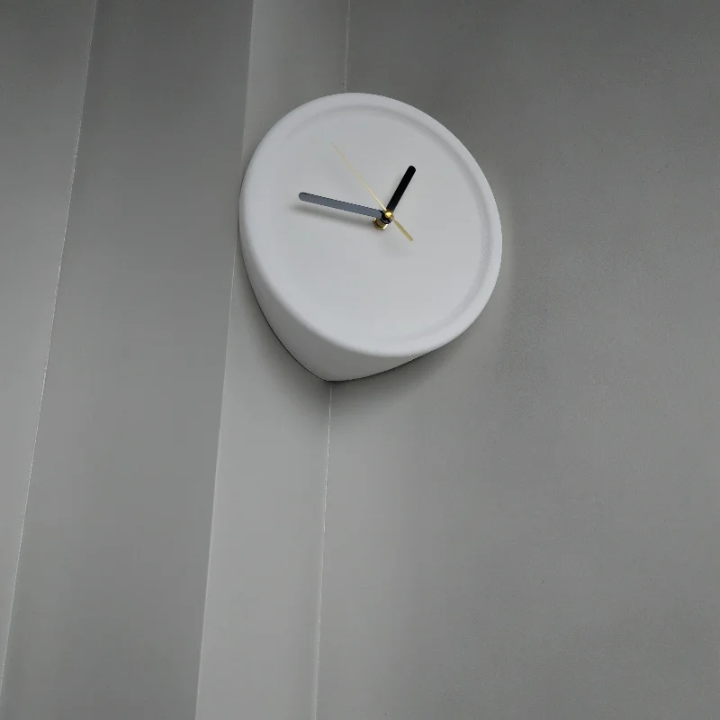 Inside Corner White