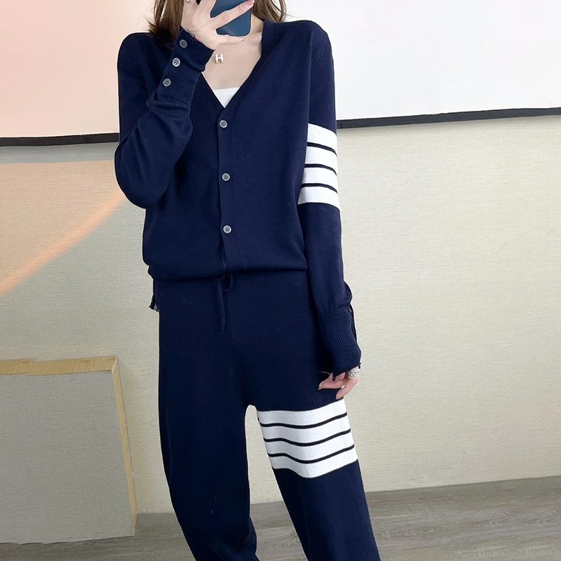 

New Women's Cashmere Long sleeve TB Cashmere suit Knitted Cashmere Sweater Women Two piece set