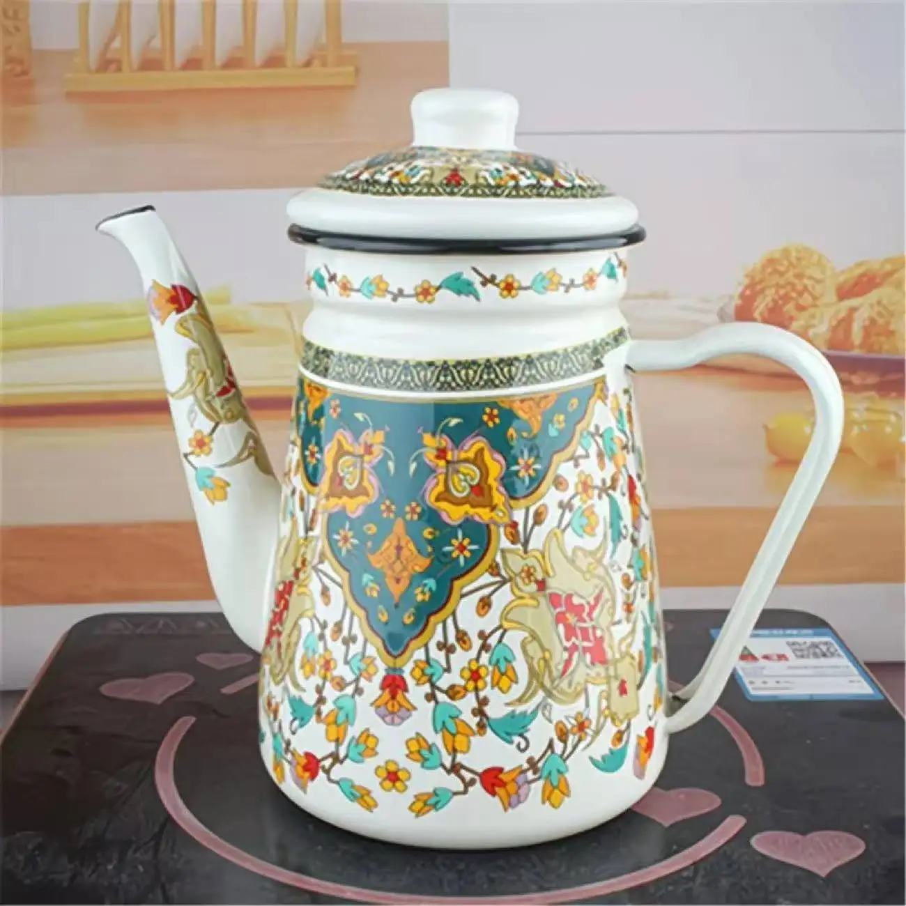 إبريق قهوة عتيق مزين بالزهور بسعة 1.1 لتر، غلاية س...