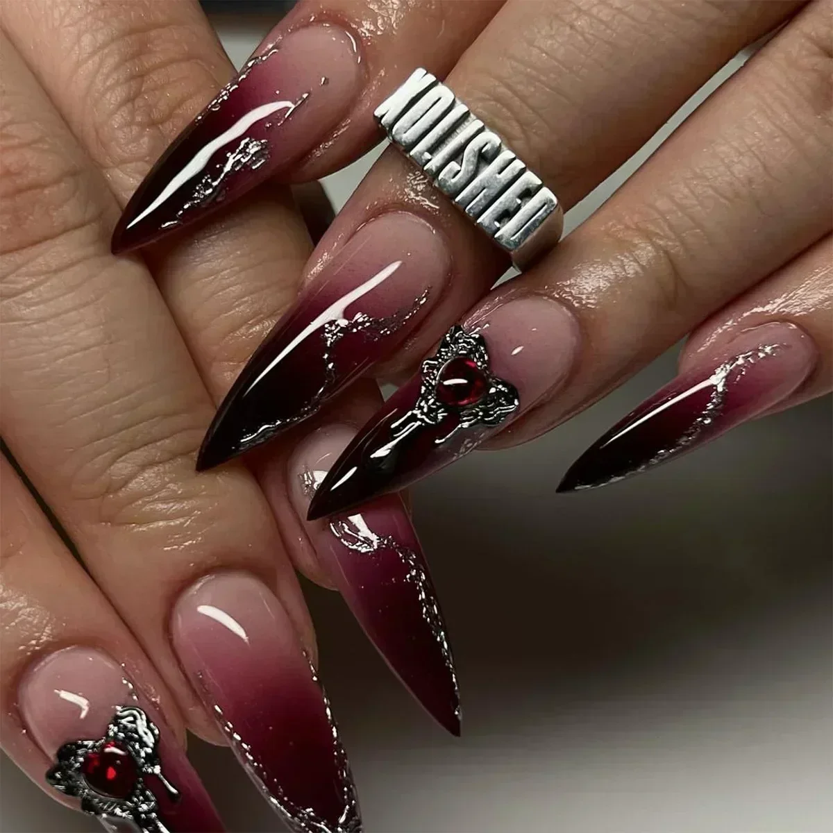 Almond Black Red Gradient False Nails Set
