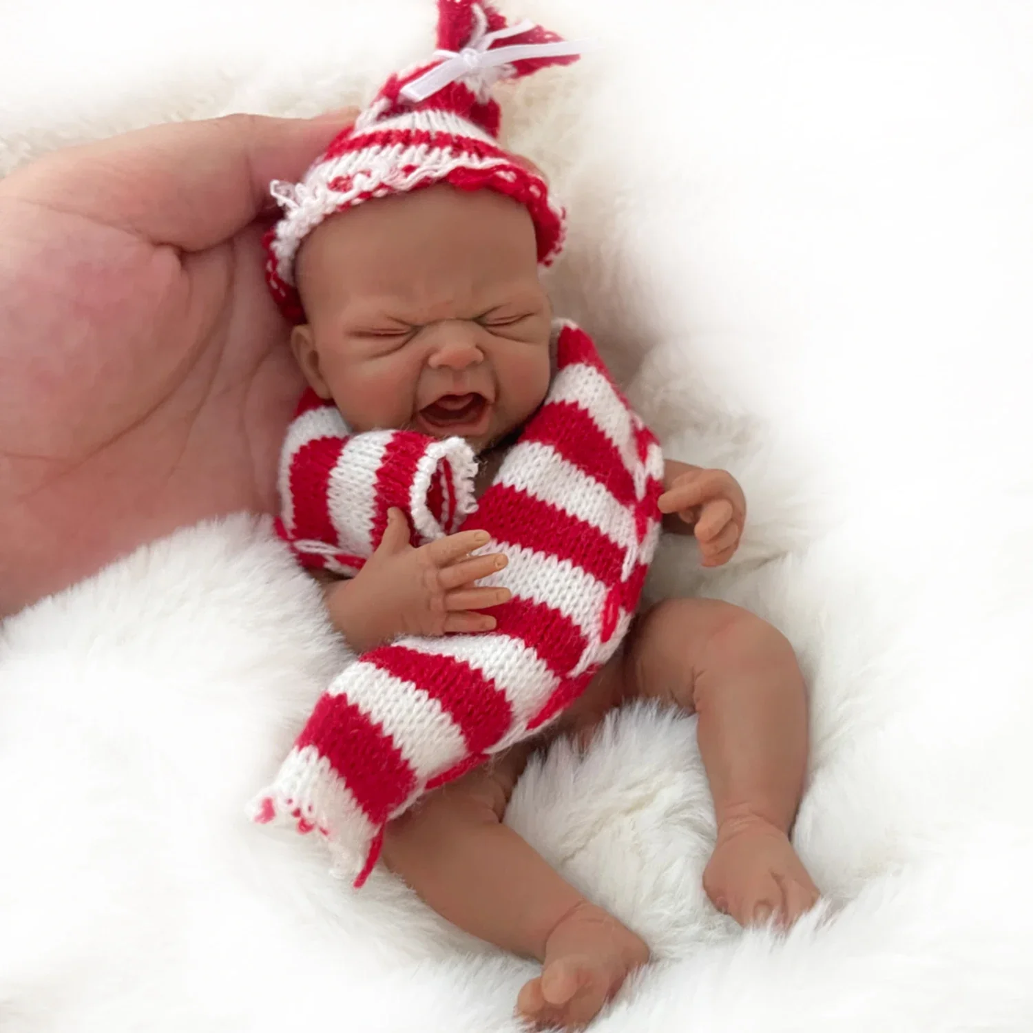 7 Inch Silicone Reborn Baby Doll - Mini Realistic Newborn Girl With Full Outfit Set