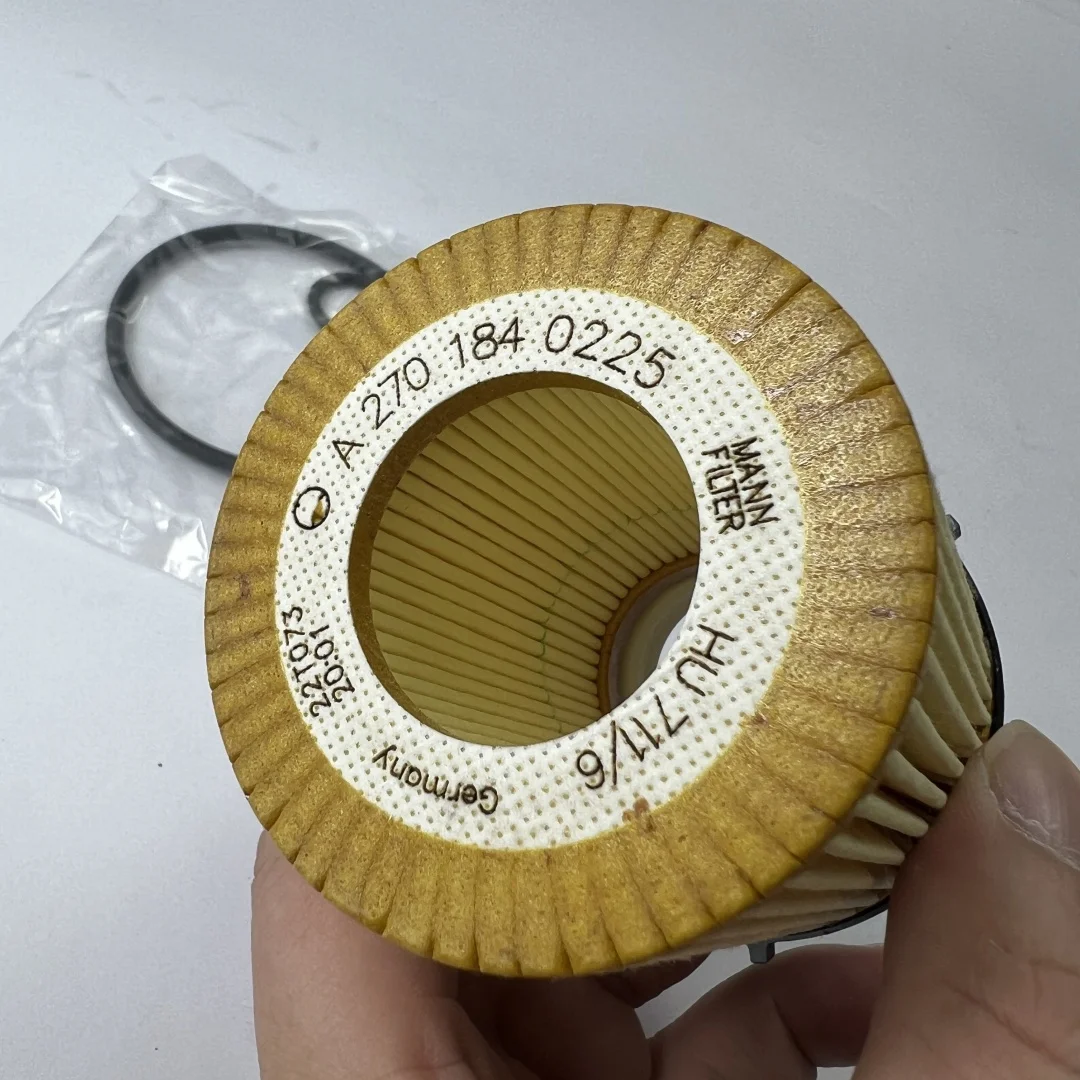 A2701800109 Car Oil Filter Kit for Mercedes Benz W176 W246 W205 W213 CLA220 GLA200 GLC250 M270 M274 New Original Car Maintenance