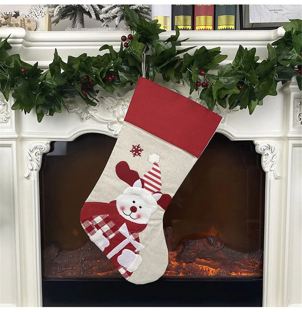 thumbnail image 1 of Medias navideñas personalizadas con nombre, regalo para niños, bolsa de dulces, nombre bordado personalizado, regalo de Feliz Año Nuevo, calcetines de Papá Noel, 1 of 5