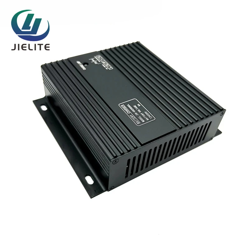 발전기 배터리 충전기 6A 12V 24V 자동차 변경 디젤 발전기 부품 CH2806A
