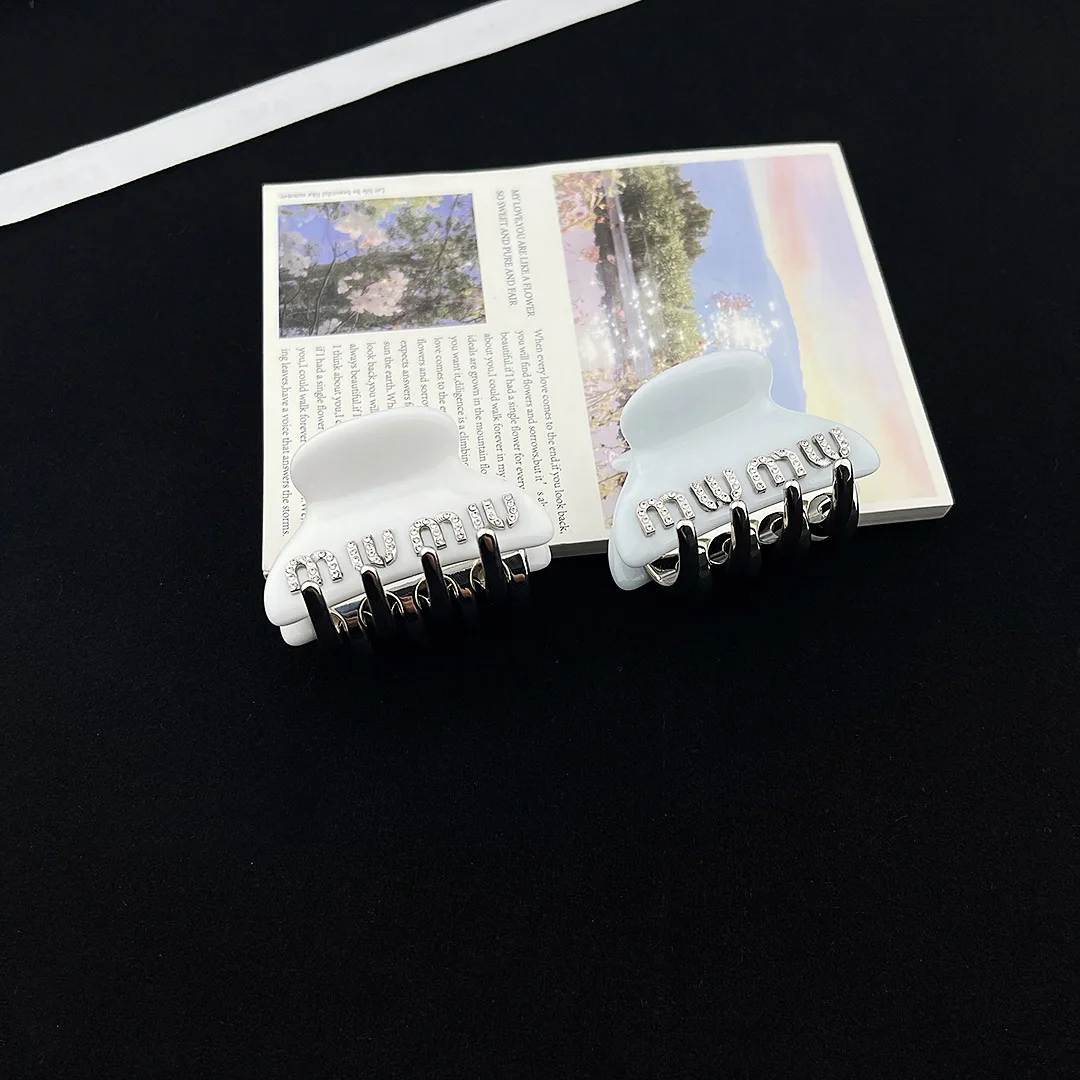 Personality Letter Set Zircon Acrylic Clasp Hairpin