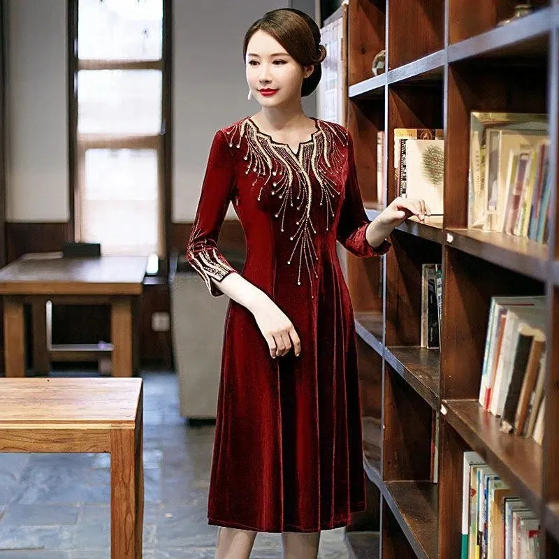 Fashion Women Gold Velvet Dress Long Dresses 2025 Spring Female Autumn Fat Loose Dress Black Wave Point Dresses Spring Autumn