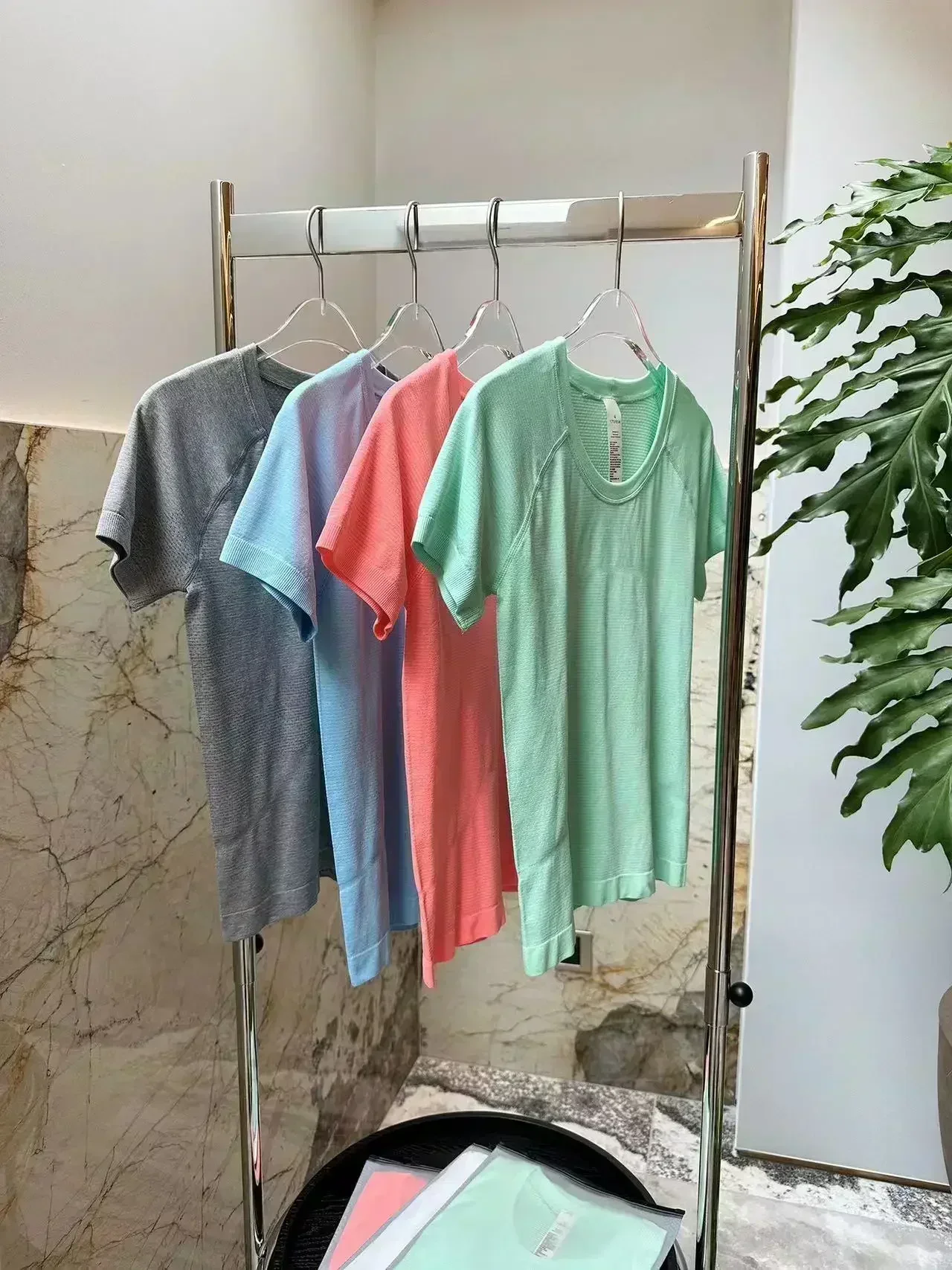 Lemon Women Short Edition Swiftly Tech Sports Short Sleeve Shirt Seamless Knitted Stretch 2.0 Yoga Fitness Running T-shirt 3