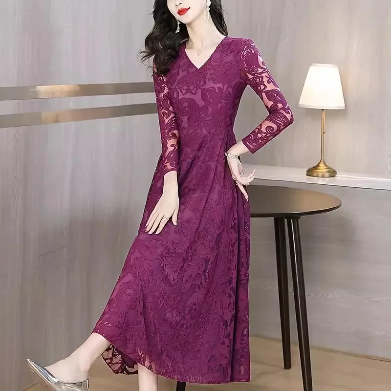 Fashion Women's Pleated Dress Autumn And Winter 2026 New Lace-Up Long Velvet Stitching Lace Large Swing party Dresses Elegant