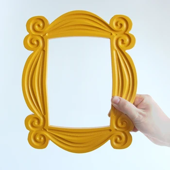 ZK30 TV Series Friends Handmade Monica Door Frame Wood Yellow Photo Frames Collectible Home Decor Collection Cosplay Gift 1