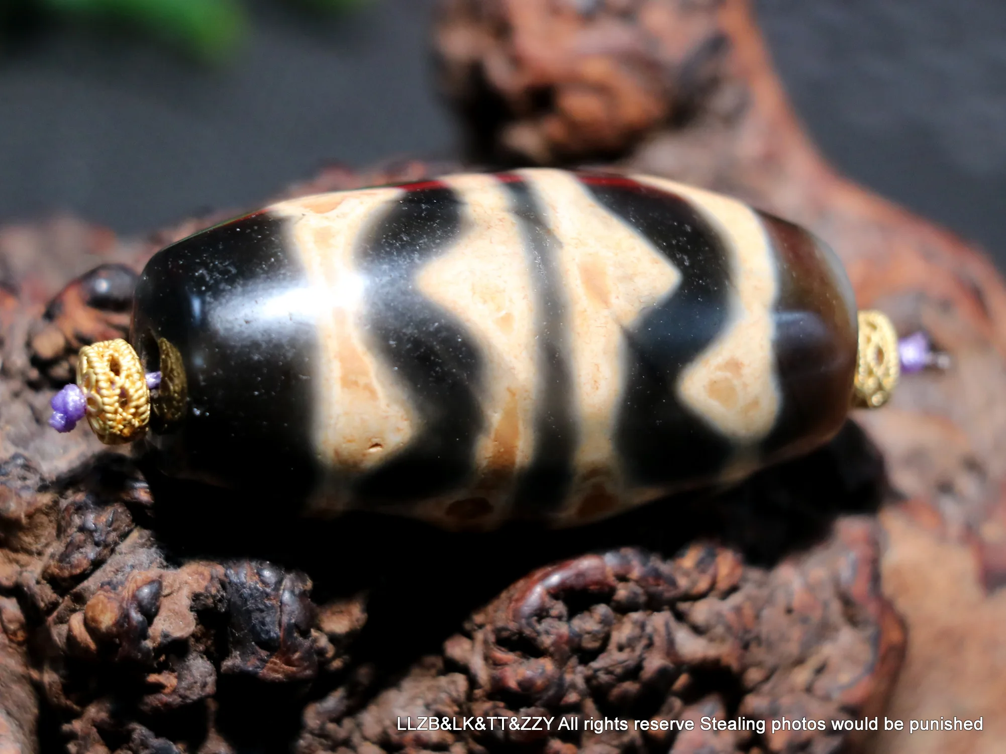 

LKbrother Talisman Treasure Unique Magic Power Tibetan Old Red Agate Tiger-tooth big Totem dZi Bead Amulet