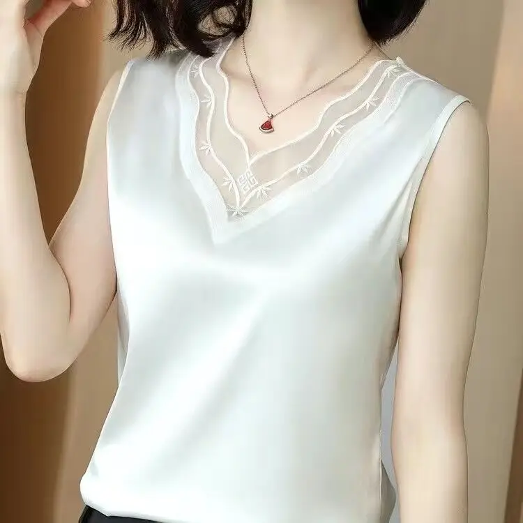 Se09afed697b5420598a7eec05171117fW Korean Silk Women Blouses Shirt Woman Satin Blouse Tops Women Satin Lace Embroidery Blouse Top Woman V-neck Printing Shirts Tops Mallzona