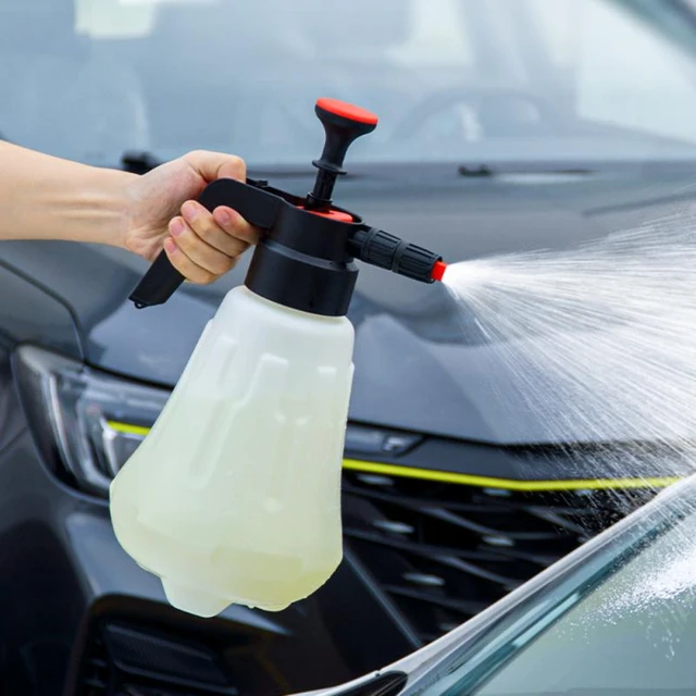 Manual Foam Watering Can High Pressure Adjustable Snow Car Wash Water Spray  Bottle Snow Foam Soap Spray Kettle For Windows Home - Car Washer -  AliExpress