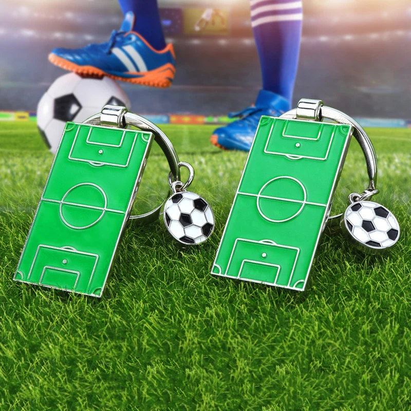 

Men Football Field Soccer Key Chain Holder Playground Sports Souvenir Keyring Ornament Keychains Jewelry Football Fans Club Gift