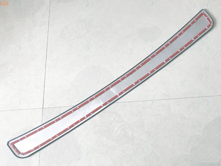 For Chevrolet AVEO 2011-2013 High-quality stainless steel Trunk threshold Shield Scratch protection Car styling