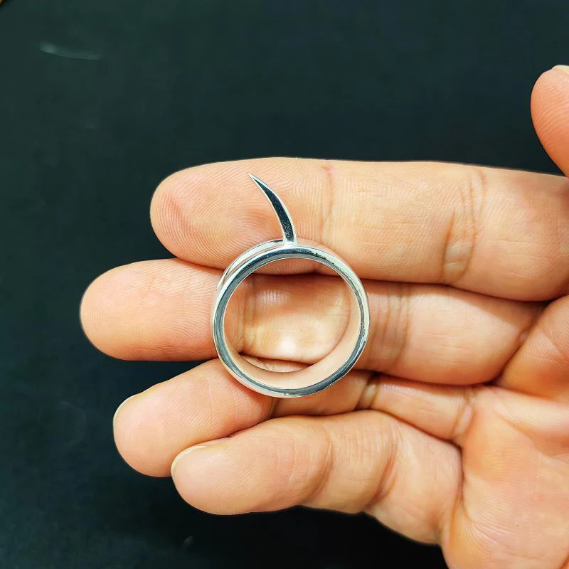 Anime Annie Leonhart Cosplay Adjustable Ring Unisex Defense Spikes finger ring,adjustable rings