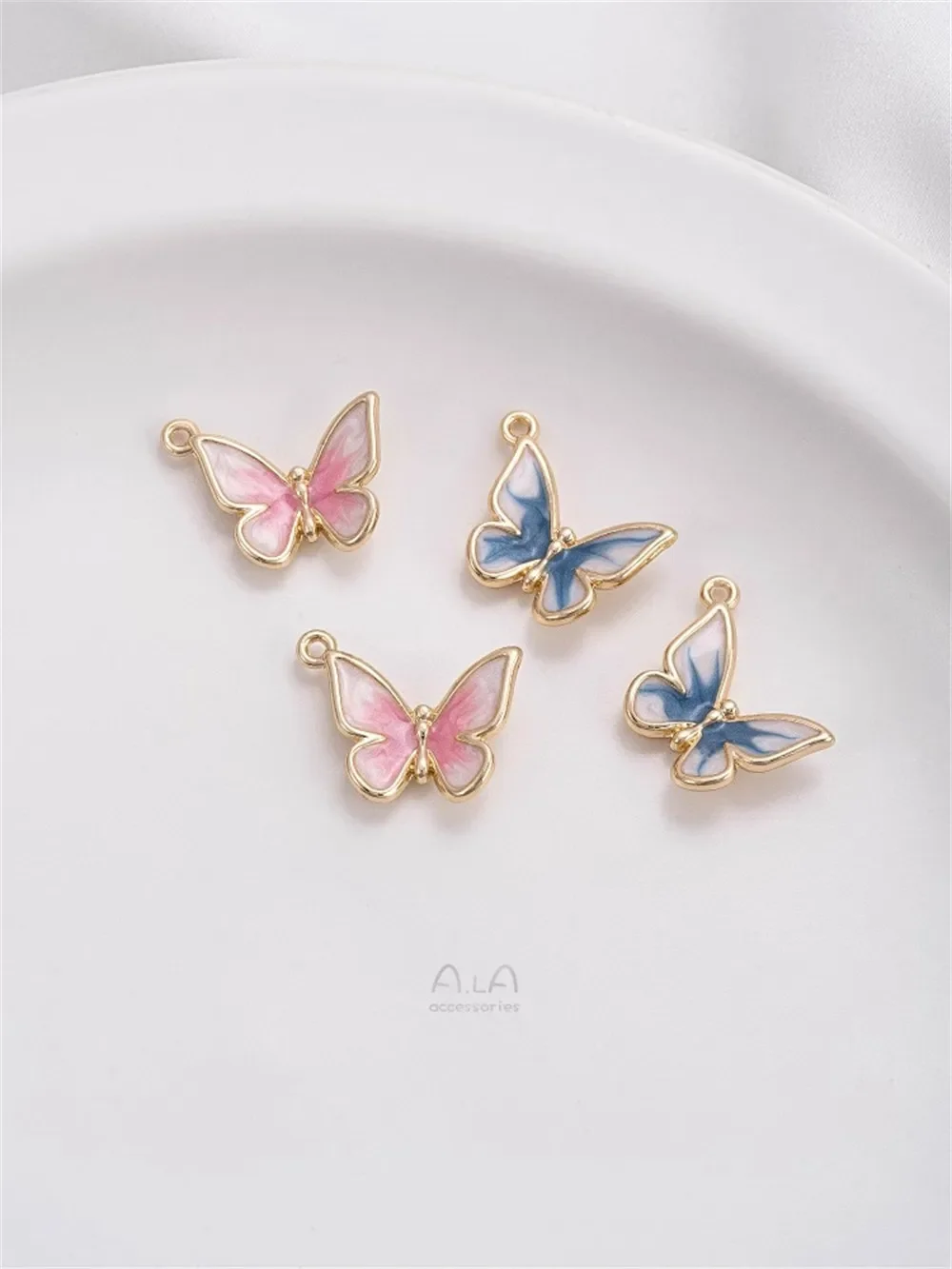 

14K Gold Enamel Dropped Oil Blue White Pink Butterfly Pendant Handmade DIY Bracelet Jewelry Pendant Earring Charms Pendant