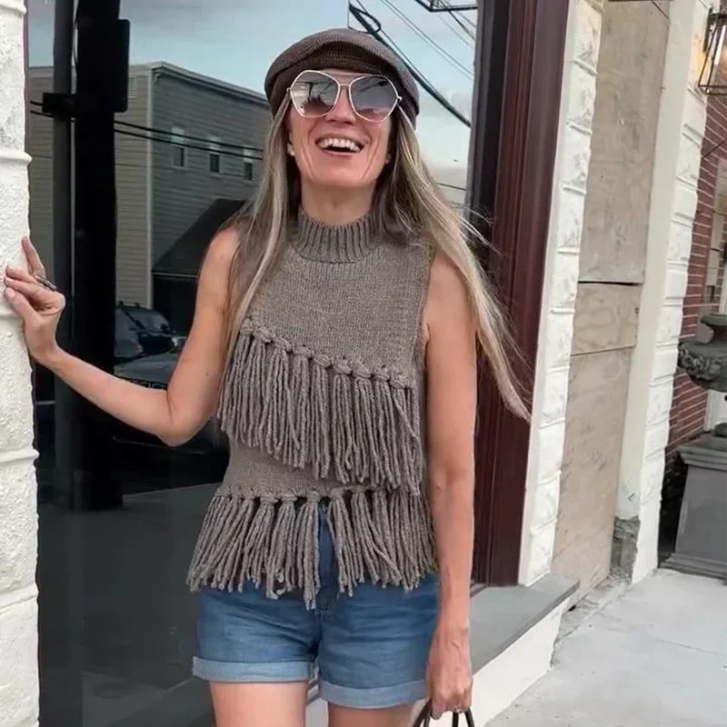 Chaleco de punto con borlas de calle para mujer, suéter de cuello medio alto, sin mangas, ajustado, camiseta sin mangas para mujer, primavera 2025, ropa de abrigo suave para mujer