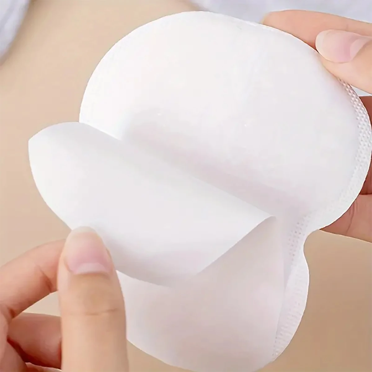 70pcs Disposable underarm sweat pads ultra-thin