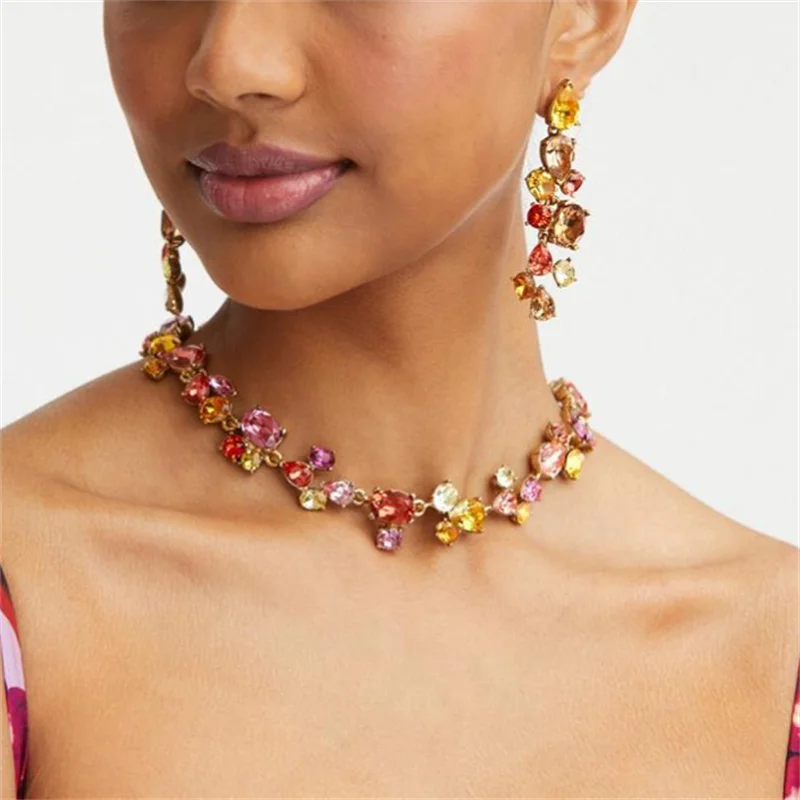 

Европейский и американский набор ожерелий с цветными кристаллами