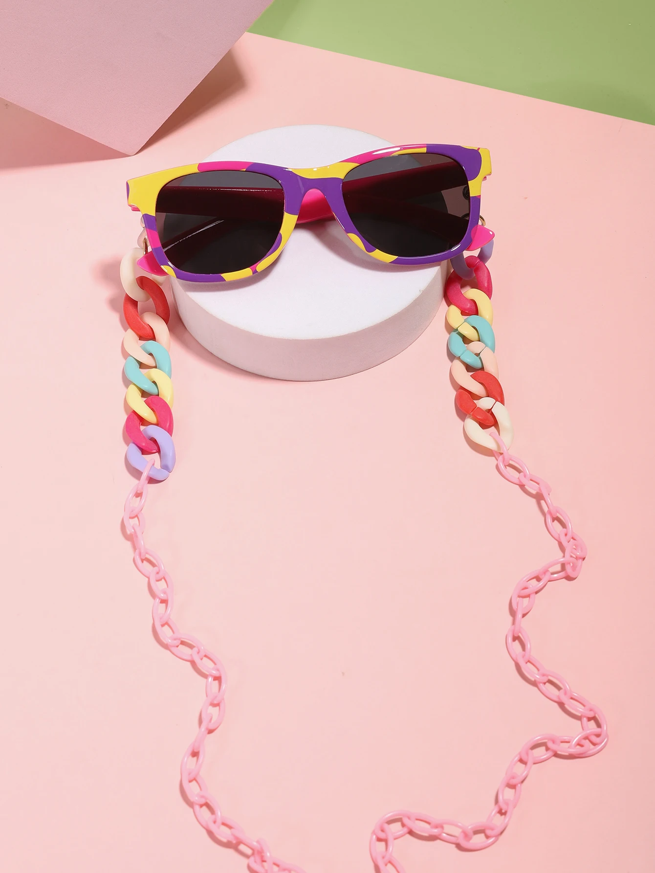 1 piece of girls 4-10Y color square frame trendy fashion glasses and 1 piece of colored glasses chain