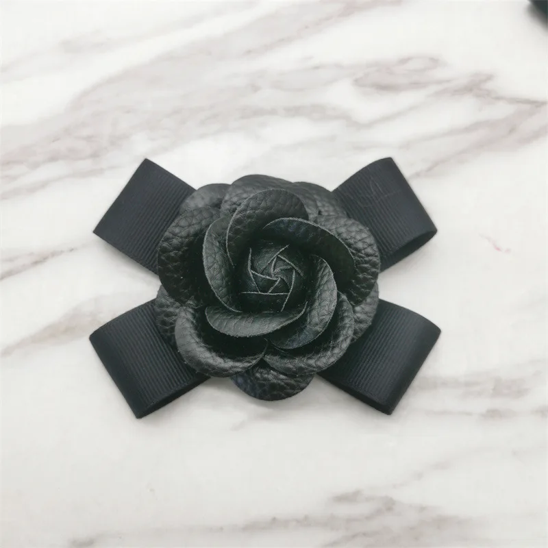 Retro Leather Camellia Flower Brooches Pin Fabric Bow Lapel Pins for Women  Cardigan Suit Corsage Badge Fashion Jewelry Gifts