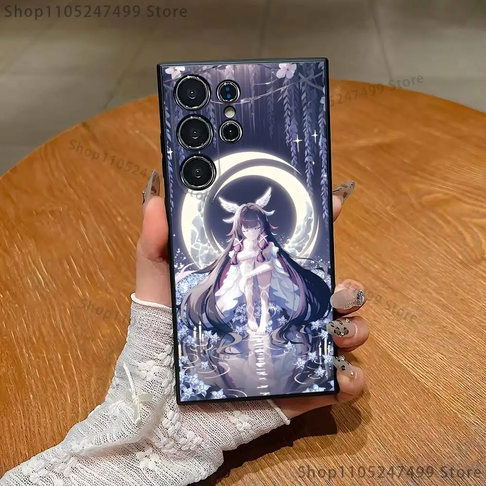 Elegant Columbina Black Silicone Phone Case - Genshin Impact Design