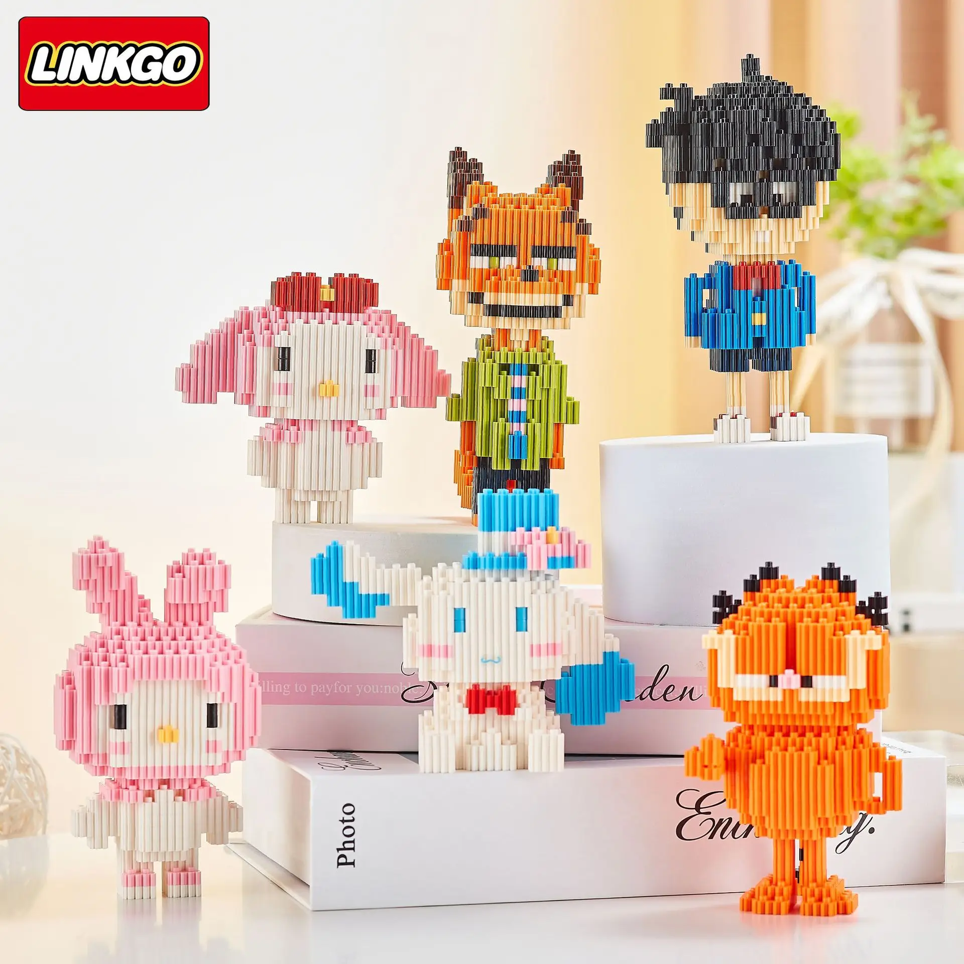 Linkgo Sanrio Micro Building Blocks SpongeBob Melody Cinnamoroll Mike Winnie The Pooh Mini Brick Figure Toy For Christmas 2