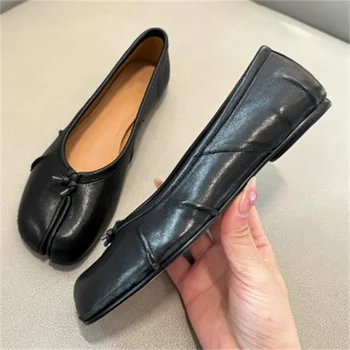Split Toe Women Ballet Flats Shoes Soft Leather Comfortable Walking Shoes Retro Slip-on Loafers Ladies Casual Luxury Shoes 2026 1