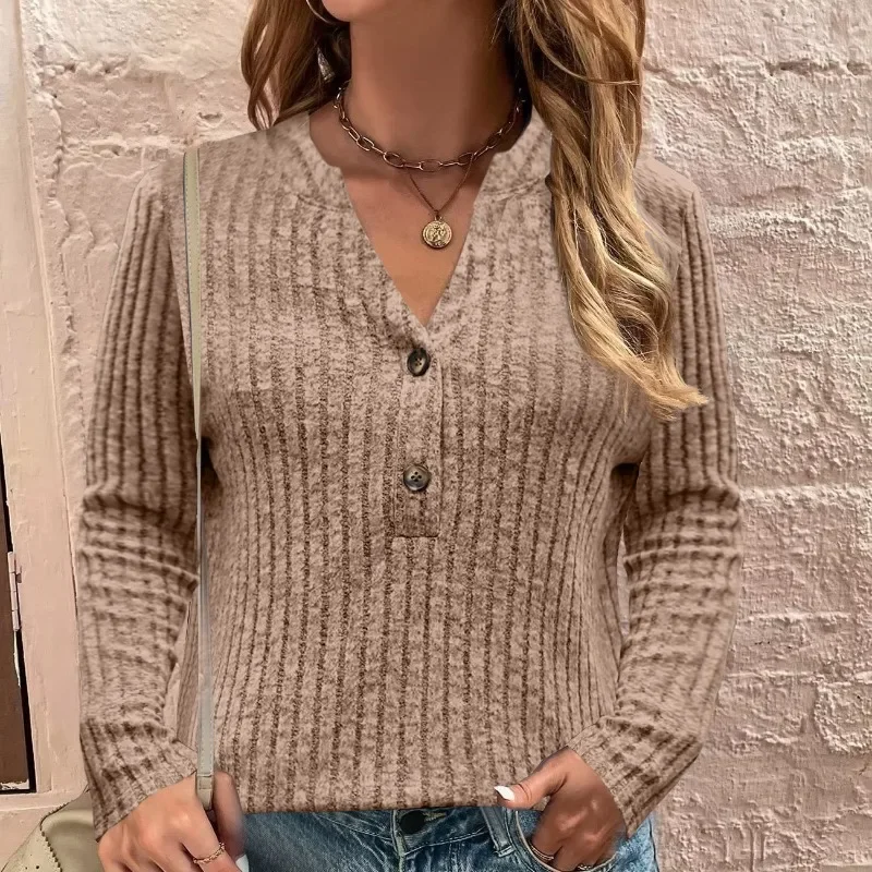 

Женский пуловер с V-образным вырезом, на пуговицах