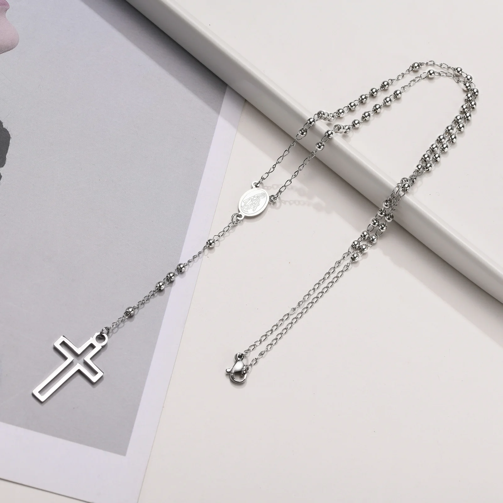 Kreuz-Rosenkranz-Halsketten für Frauen, Cruz-Halskette mit Jungfrau Maria-Anhänger, Christus-Schmuck aus Edelstahl