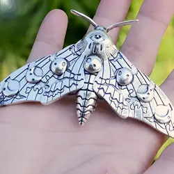 Vintage Gothic Moth Hair Clip - Halloween Party Accessory (Silver)