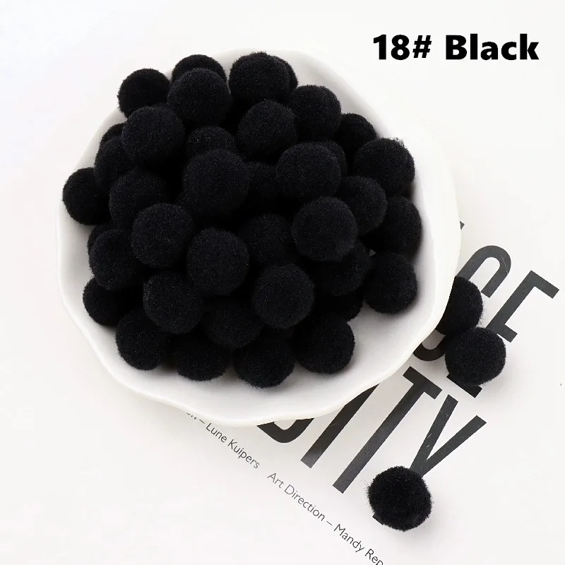 thumbnail image 1 of Bolas de pompones de colores variados, 8/10/15/20/25/30 mm, minibolas de pompones difusos, bolas de pompones negras, blancas y verdes, llaveros de bricolaje, decoración, 1 of 5