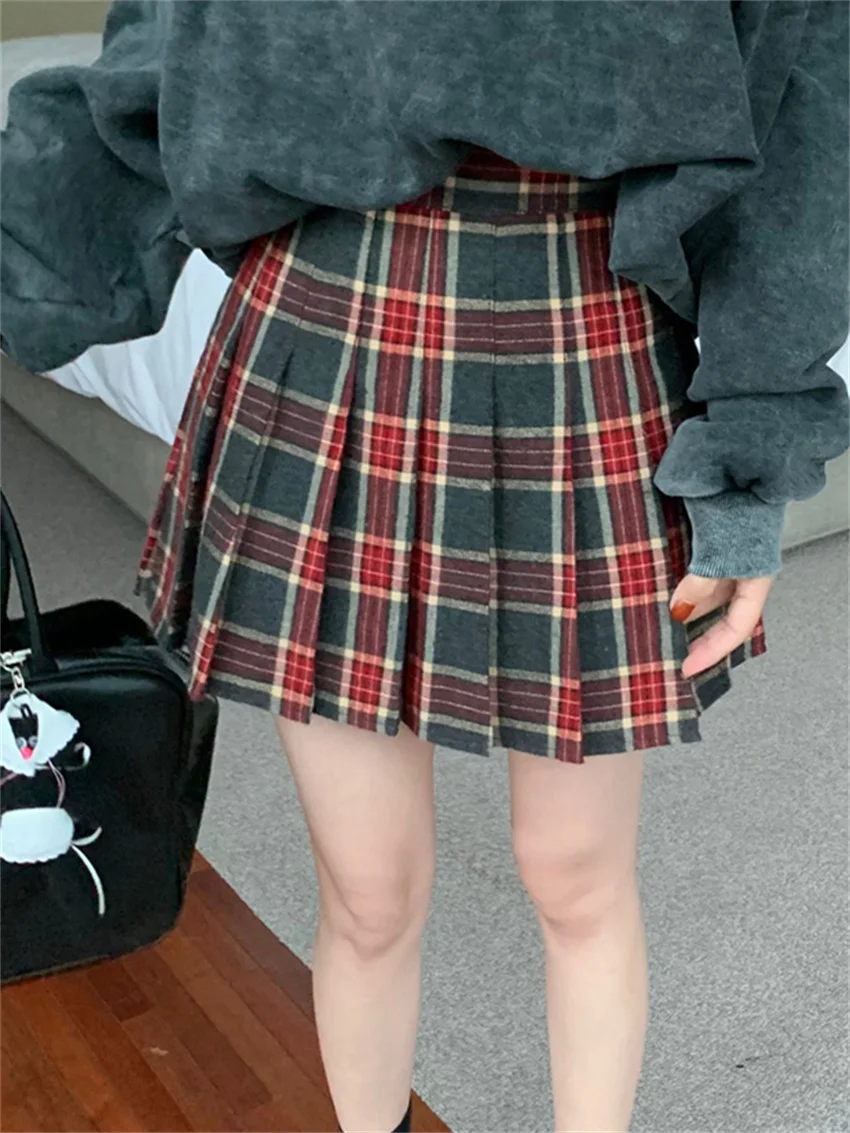 

PLAMTEE Slim A-Line Mini Skirts Women Plaid Chic Vintage Preppy Style New High Waist 2024 Gentle Winter All Match Office Lady