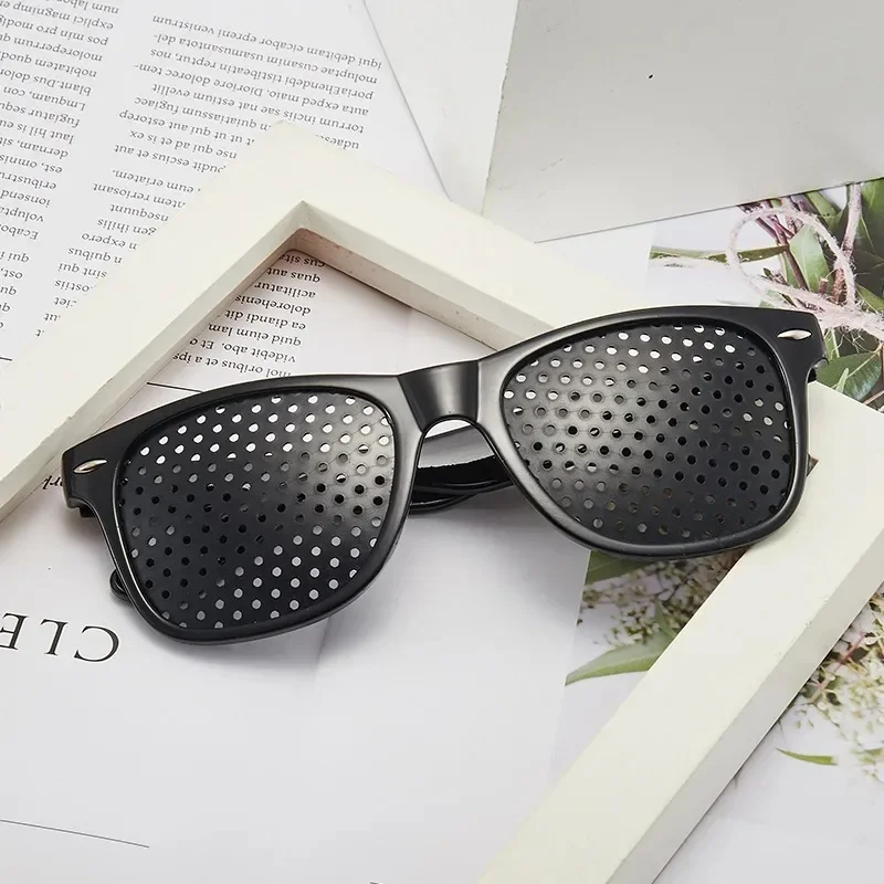 Anti-myopia Astigmatism Glasses With Holes Vision Correction Fatigue Pin Hole Glasses For Men Women Eyesight Improvement Natural 2