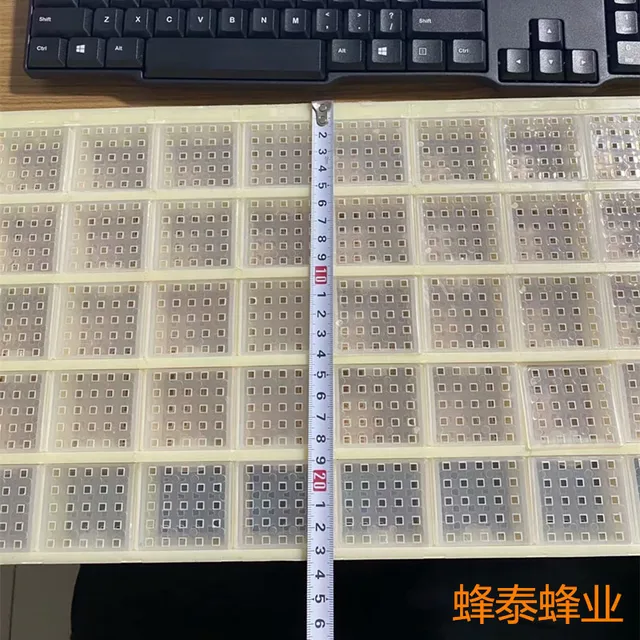 1Dcs Méh Multifunkcionális Műanyag King Tároló Multi Király Queen Ketrec 45 Rácskirály - Image 4