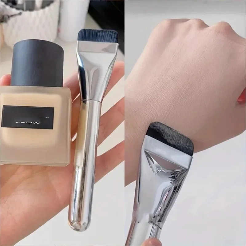 Description Picture 4 of itemWholesale Flat-head Foundation Brush Ultra-thin Flat Brush Head Traceless Mask Brush Mixed Foundation Cream Makeup Brushes