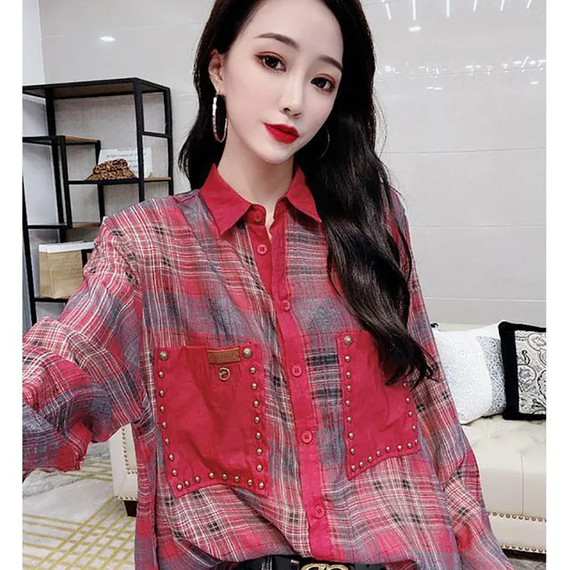 Vintage Printed Beading Pockets Plaid Shirt Women's Clothing 2023 Autumn New Casual Tops Loose Korean Blouse