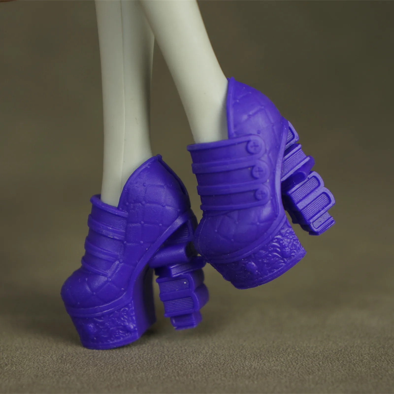 Wholesale Fashion Trend: Children's Doll Accessories - Girls' Gift Doll Shoes, Casual Style
