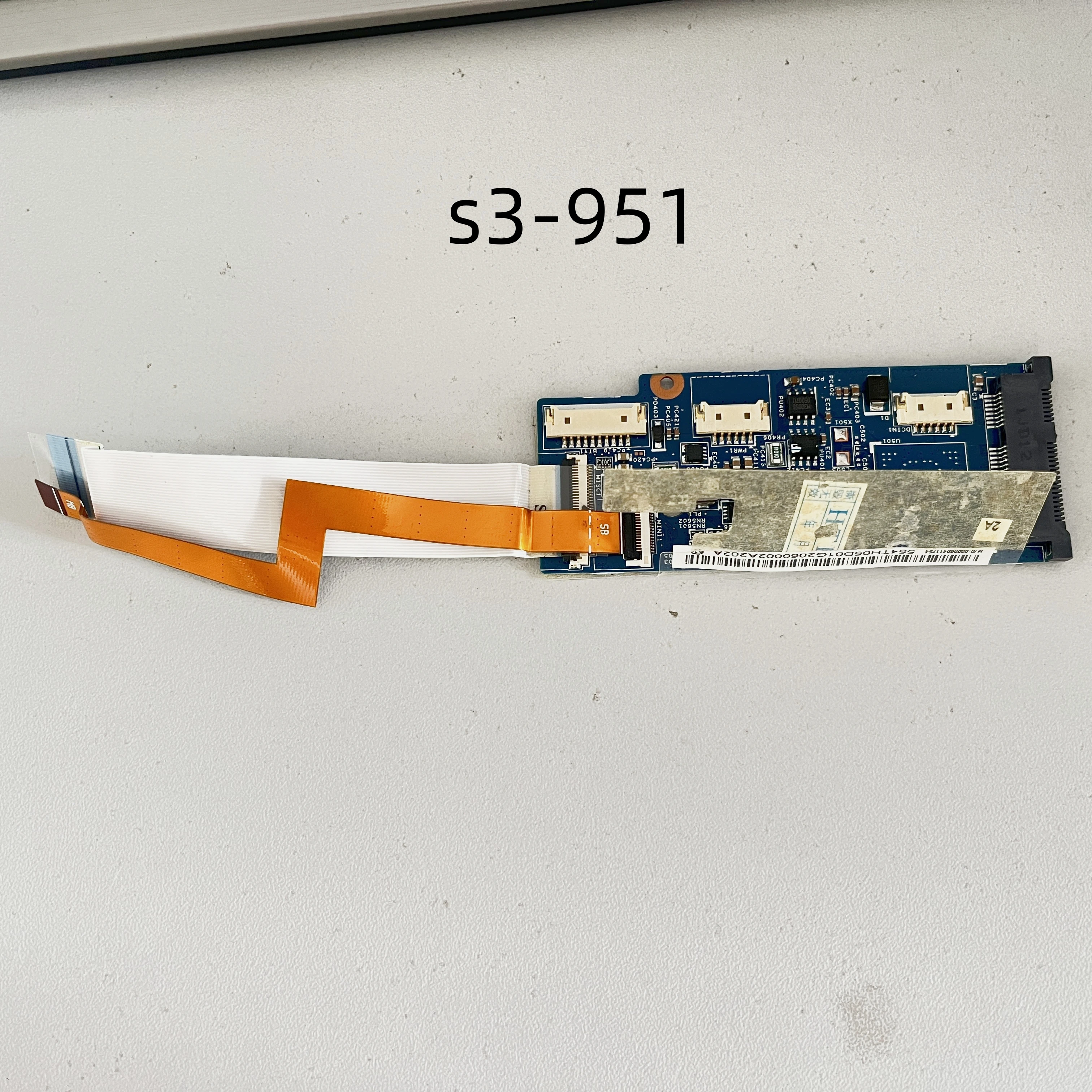 

Для Acer Aspire s3-951 SATA плата разъема 48,4qp02. 021 11752-2 100% ТЕСТ ОК