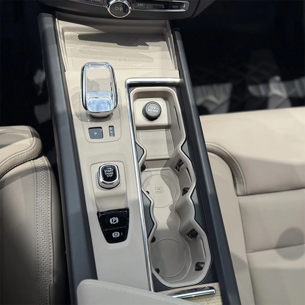 볼보 XC60 2026용 차량 실내 센터 콘솔 후면 컵홀더 수납함 (물컵 및 기타 소품용)