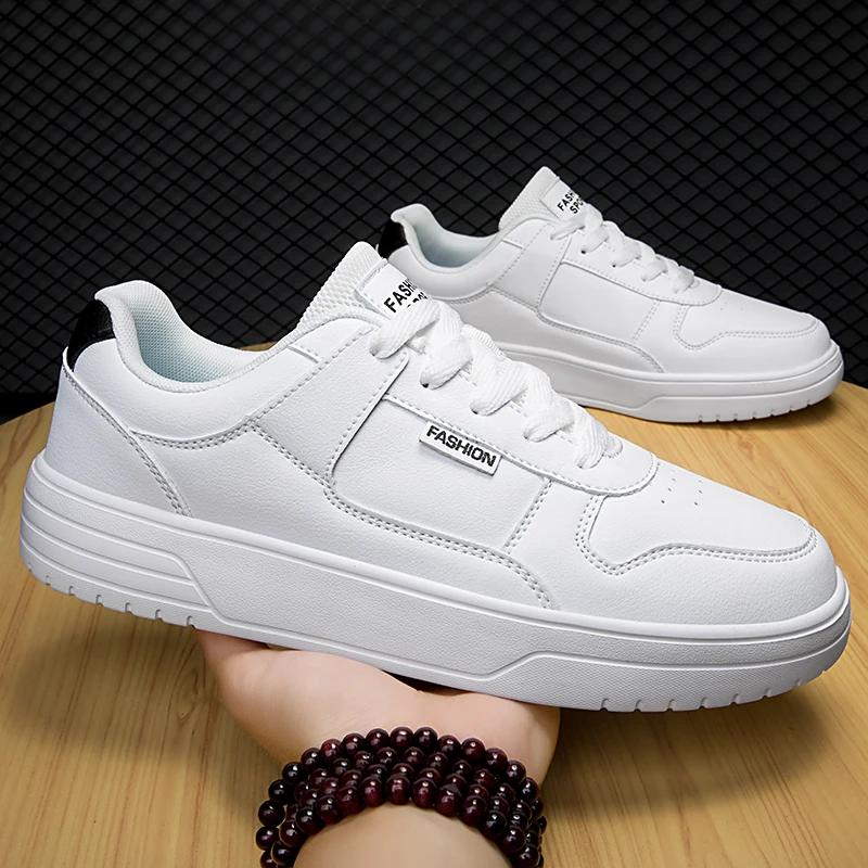2023 White Sneakers Men New Summer Thick Sole Tide Sports Board Shoes Woman Leather Comfortable Walking Board Shoe Running Shoes