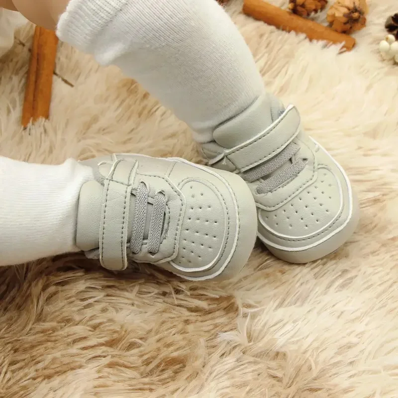 Hot Selling Baby Casual Sports Shoes Spring and Autumn Girls and Boys High Quality Rubber Sole Anti Slip Prewalker Shoes 6