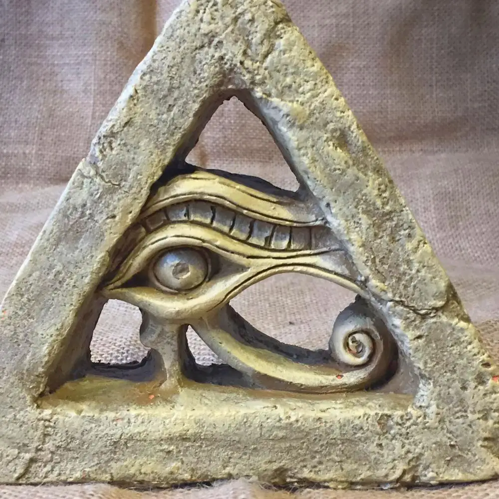 

Egyptian Eye Of Horus Figurine Egypt Wedjat Statue Sculpture Resin Craft Home Decor Ornaments Living Room Decoration Gift