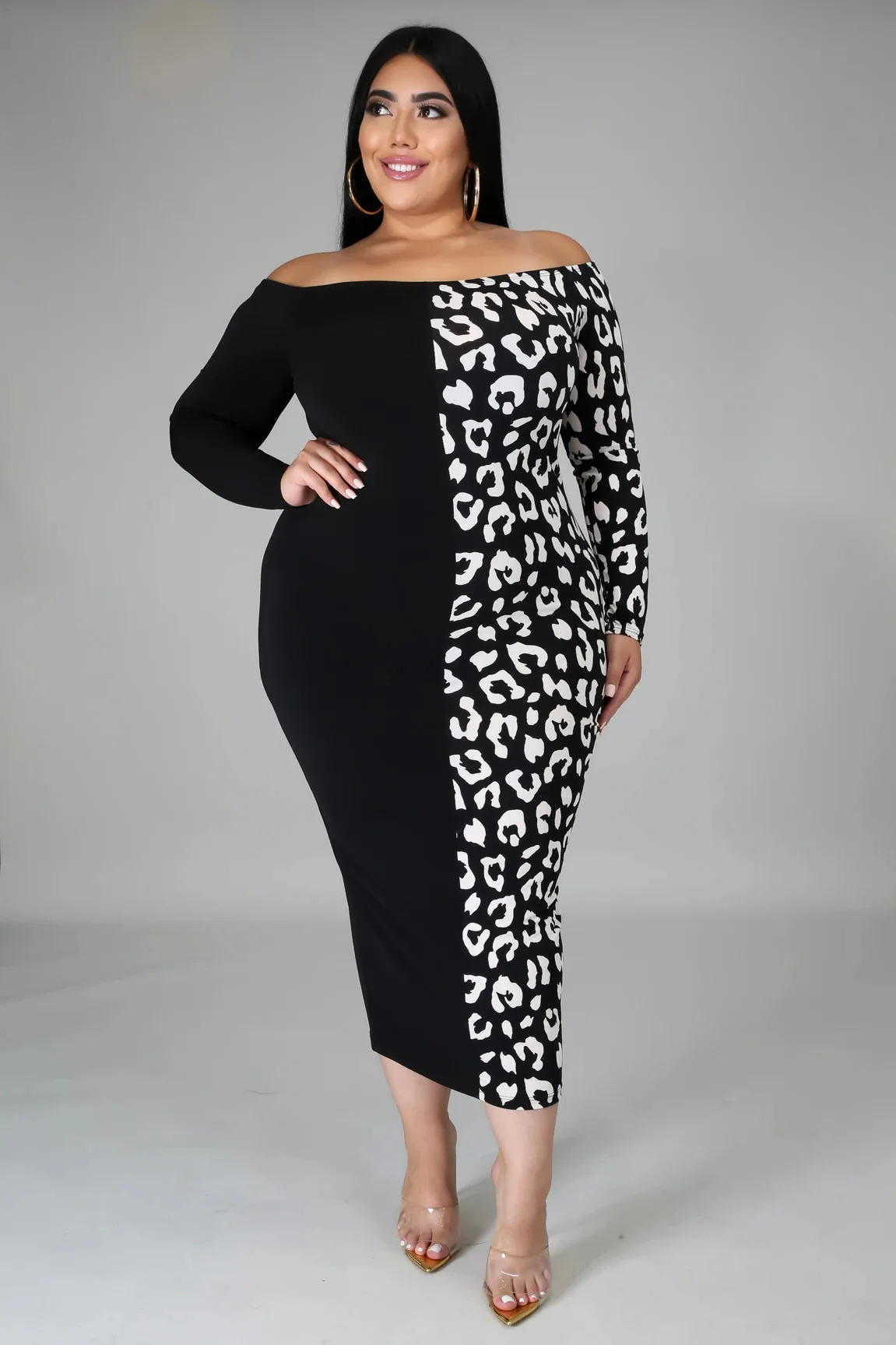 Рисунок 2 - Женское платье с открытыми плечами