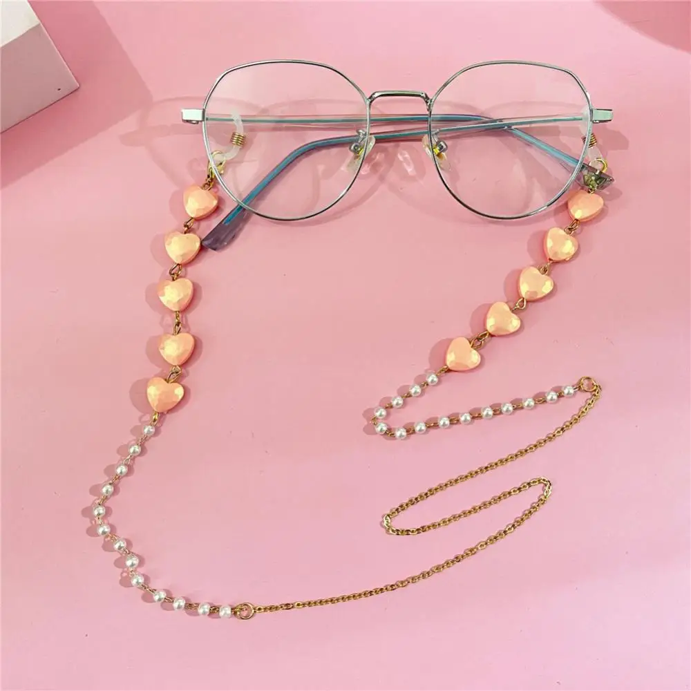 

Colorful Love Heart Glasses Chain Mask Hanging Rope Metal Sunglasses Lanyards Women Pearl Beaded Jewelry Eyewear Accessories