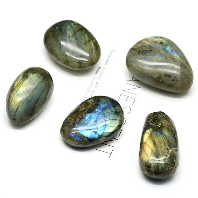 Labradora Feldspat aus natürlichem Quarzkristall, begleitendes Mineral, Reiki-Heilstein, Entmagnetisierungs-Energiestein – Detail 3