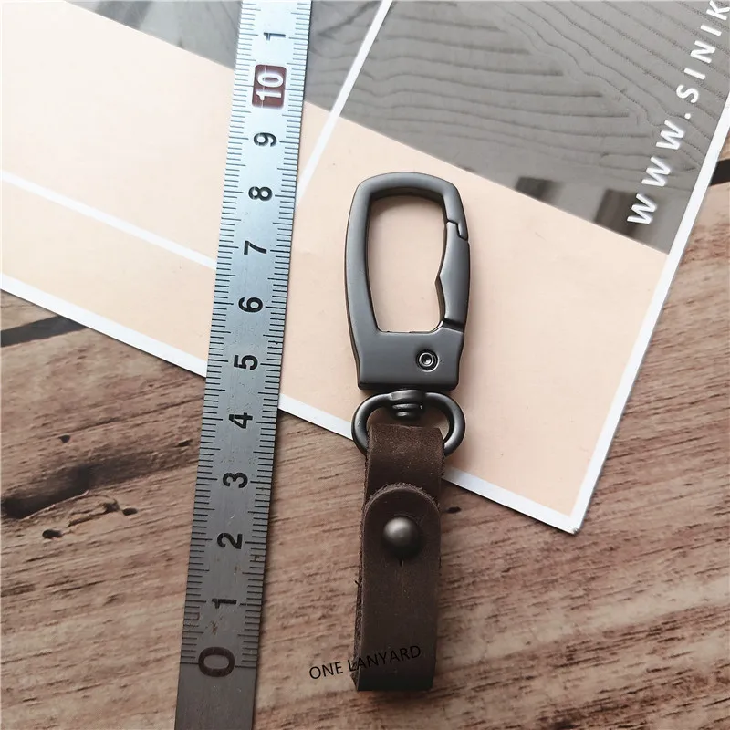 Versatile Men's Keychain Lanyard with Anti-Lost Cord and Stylish Keyring Holder