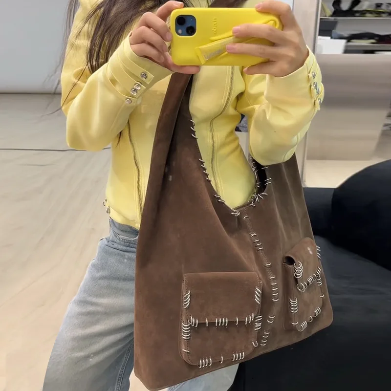 Faux Suede Large Capacity Tote Bags For Women Luxury Designer Handbags Purses 2024 New In Fashion Underarm Rivet Wide Shoulder