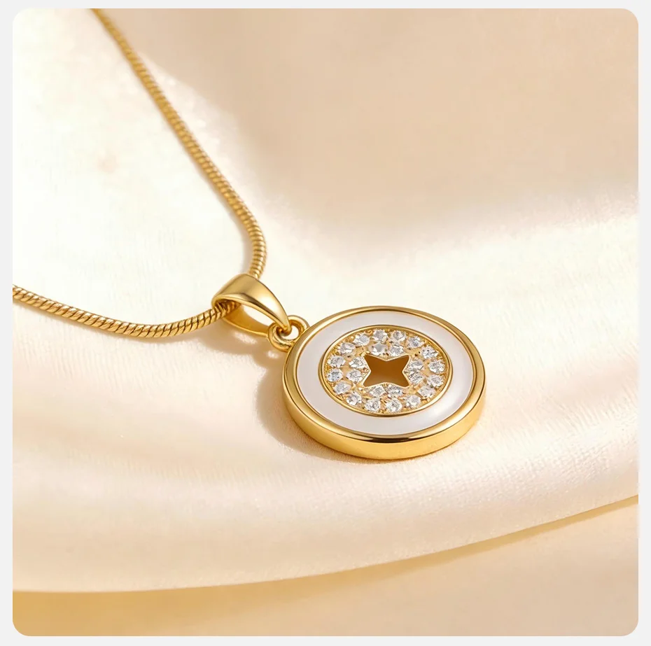 Vnox Elegante Vergoldete Kristall-Imitationsperlen-Halskette für Damen, Exquisiter Weißer Runder Muschel-Münzanhänger – Detail 11